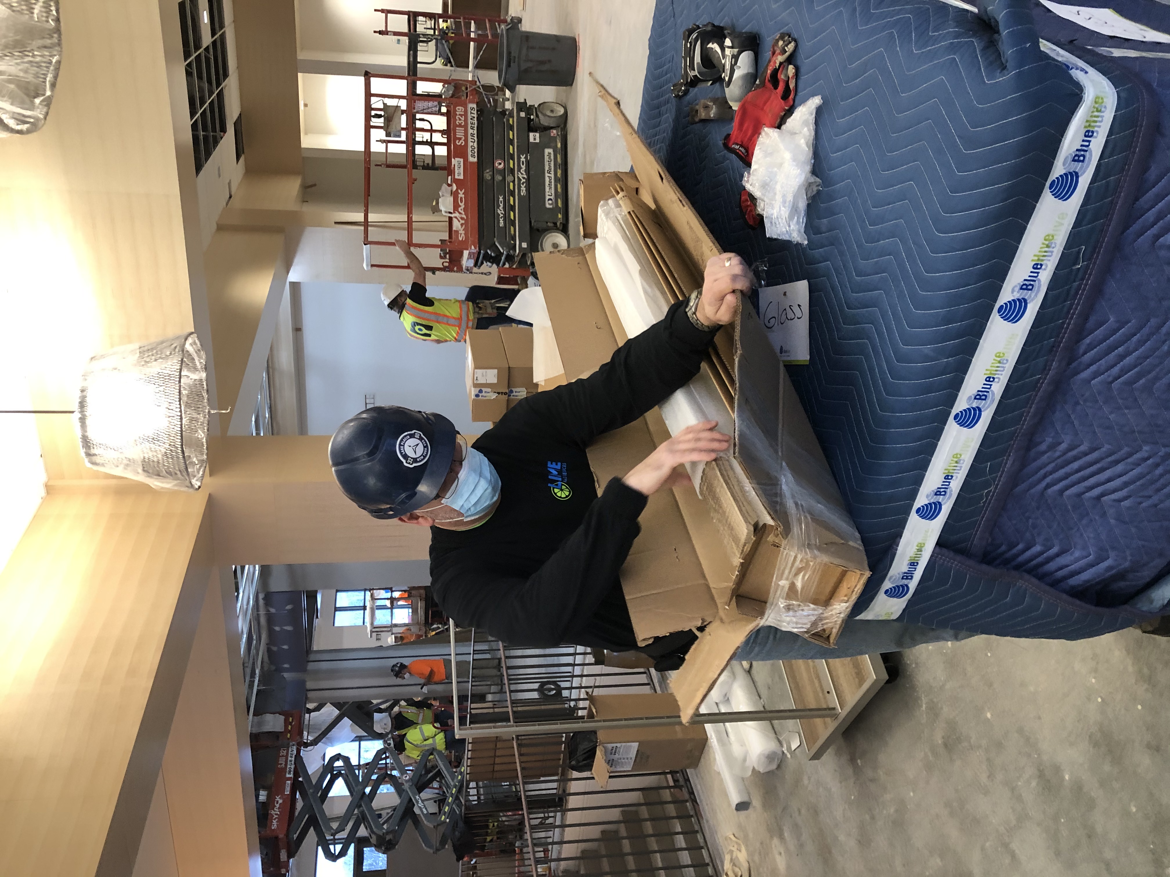 labor services - packing up tradeshow equipment